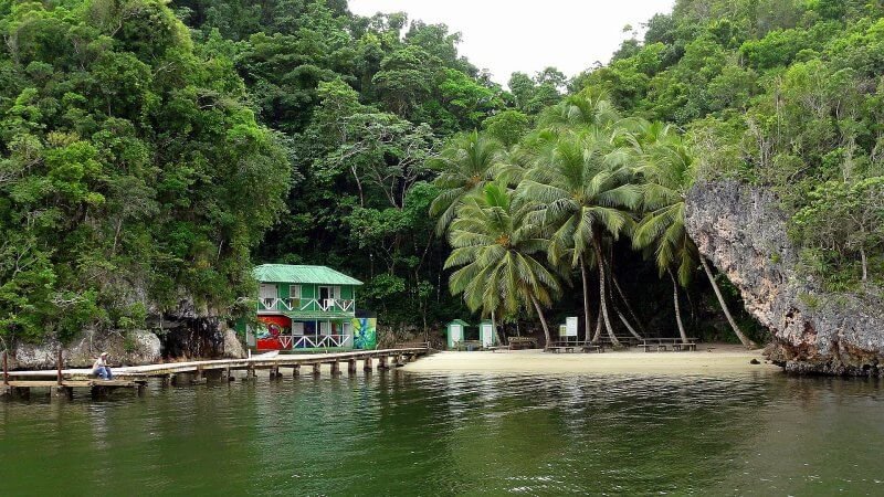 Los Aitises in the Dominican Republic