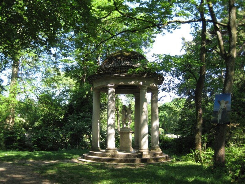 L'arquebuse Botanical Garden