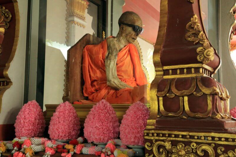 Monk's mummy in Wat Khunaram