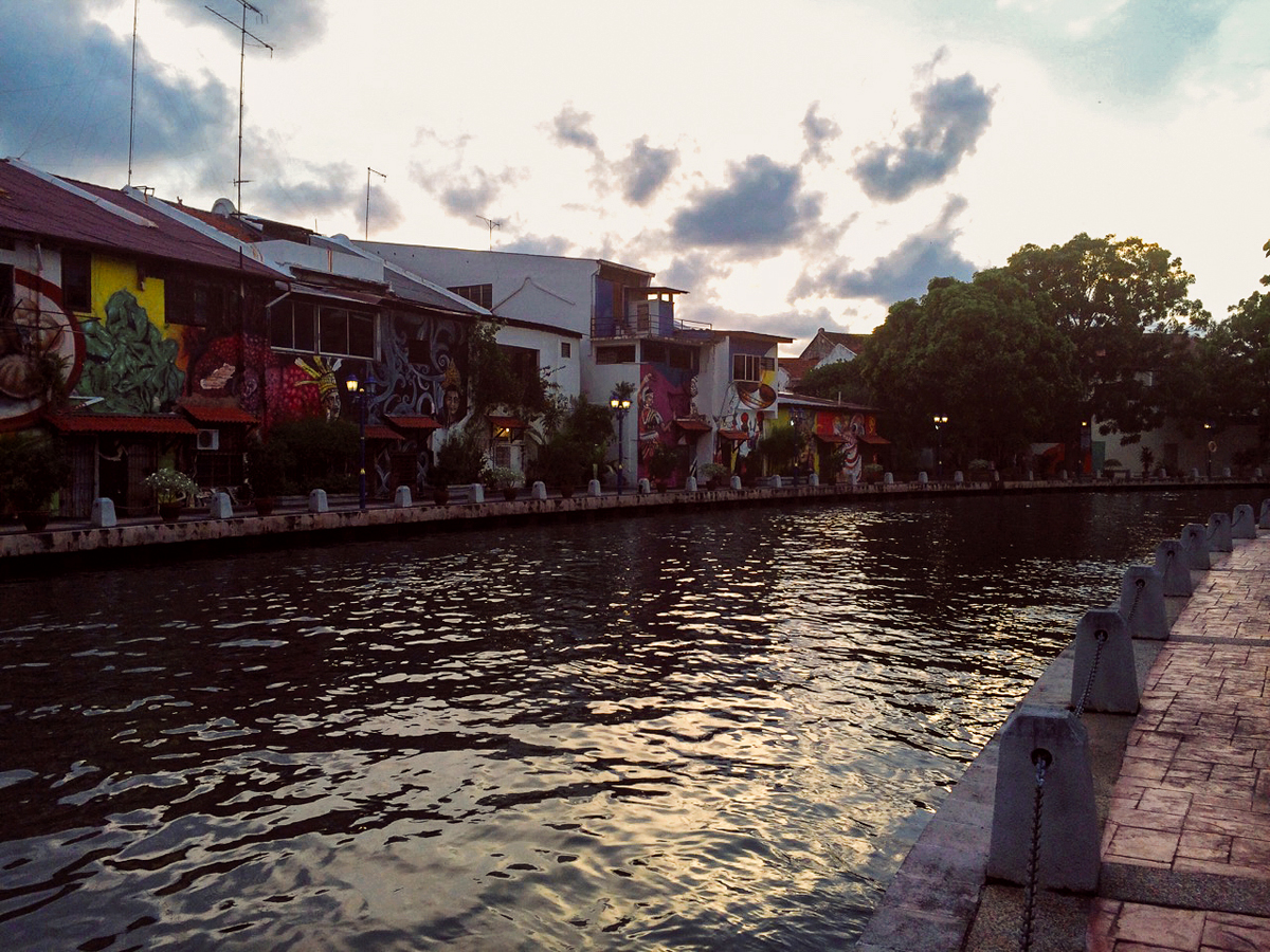 Photo of street art along the Malacca riverfront, Malaysia Malacca Riverfront, Malaysia