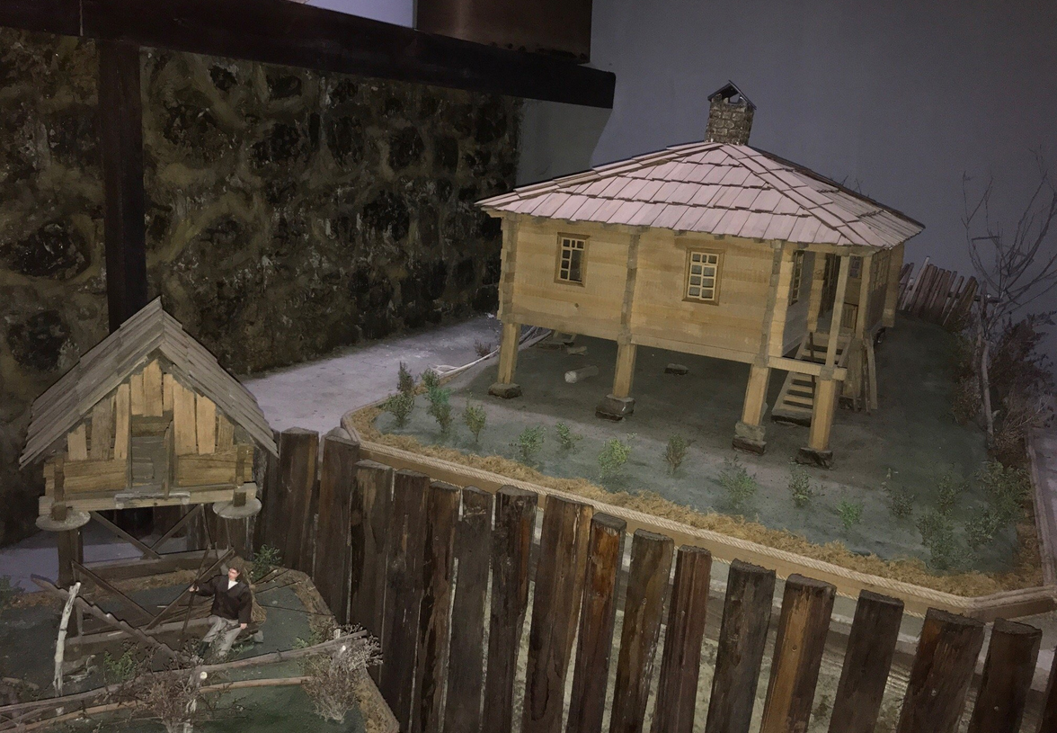 Photos of mock-ups of houses in the Kobuleti Museum of Local Lore House layouts