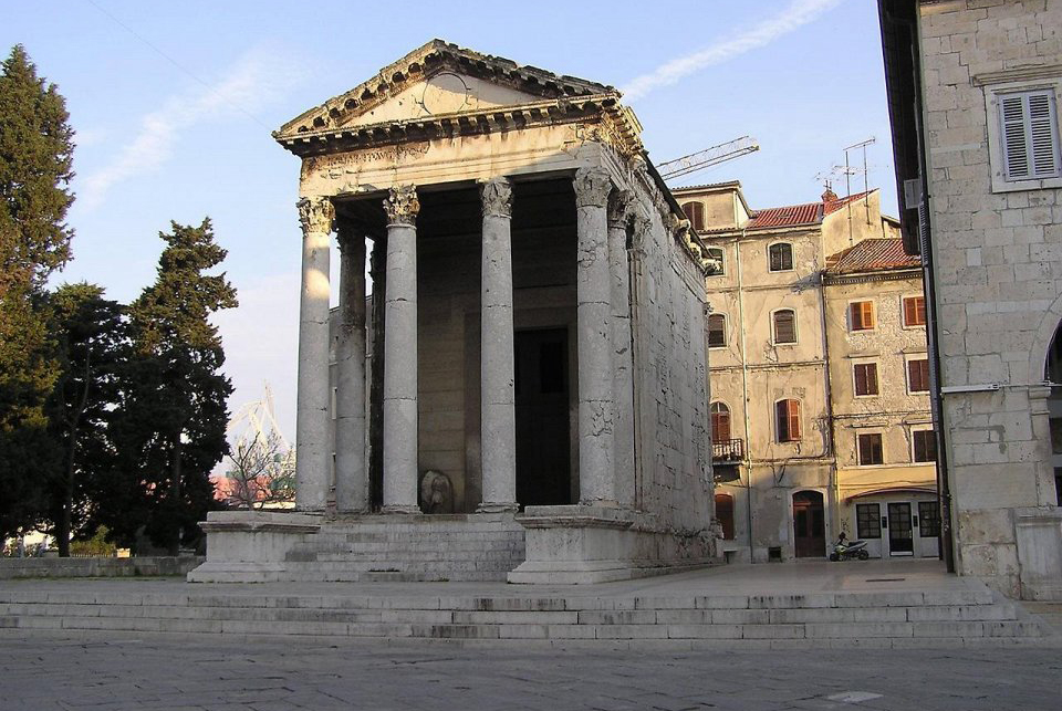 Photo of the Temple of Augustus in Pula, Croatia Temple of Augustus