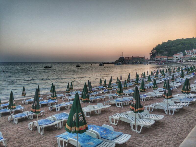 City beach, Petrovac