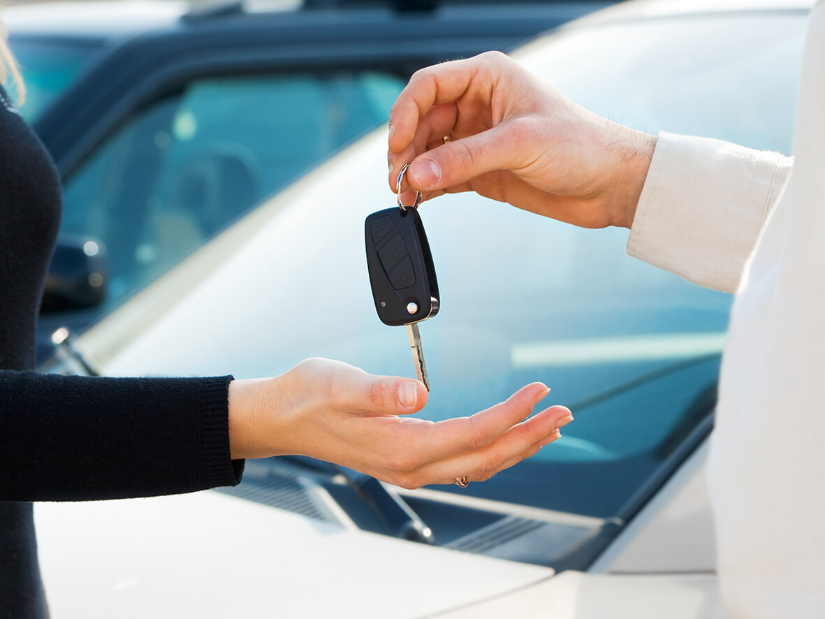 Transfer of car keys Rent a car