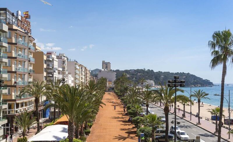 Waterfront hotels in Lloret de Mar