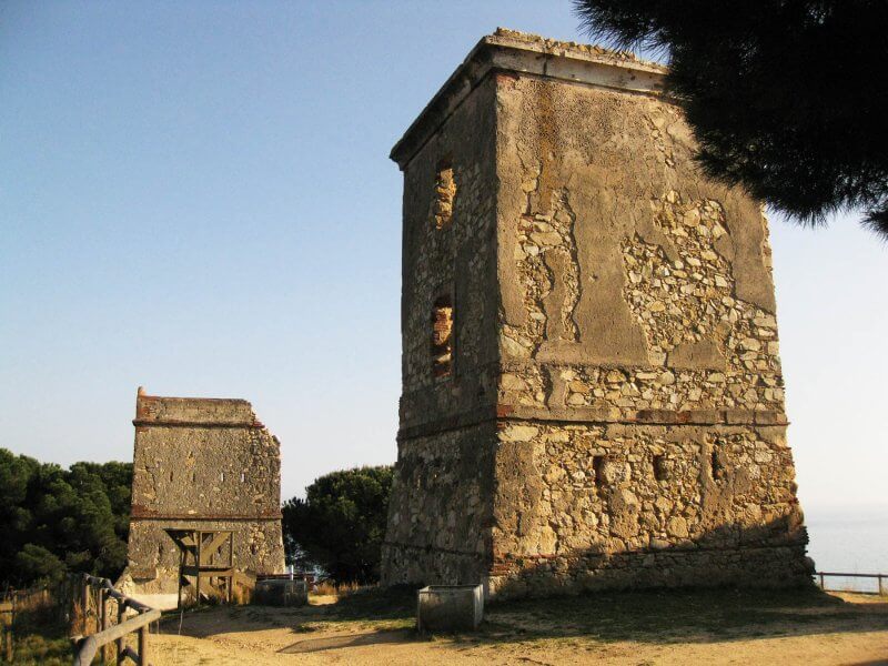 Les Torretes Towers