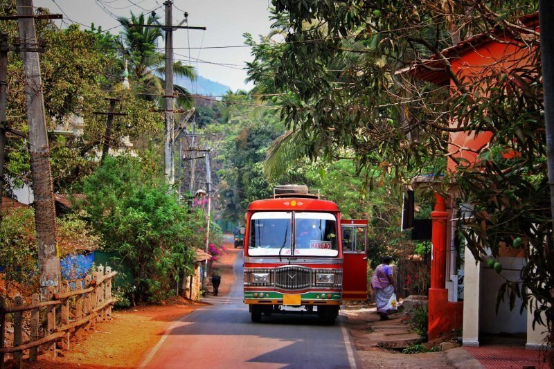 Candolim Bus