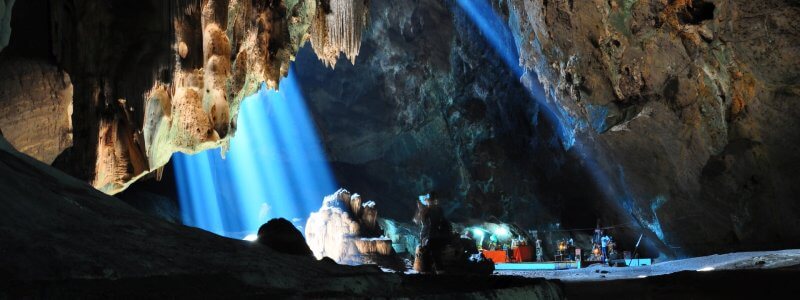 Vang Badan Cave