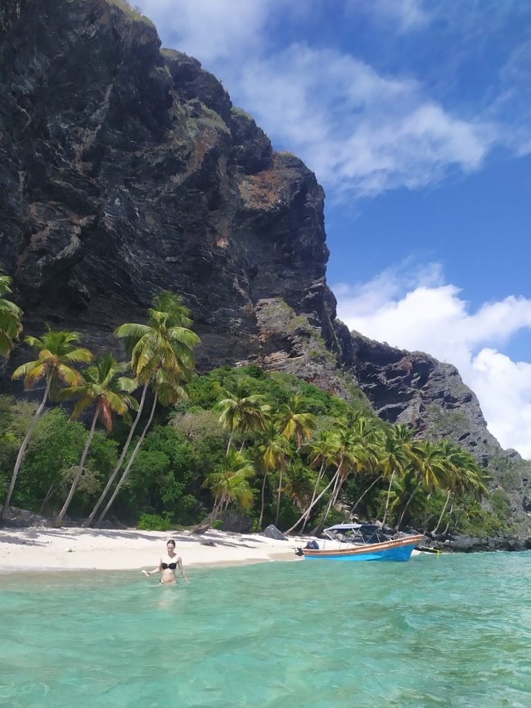 fronton and madama beach