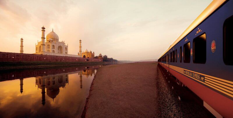 Agra Train