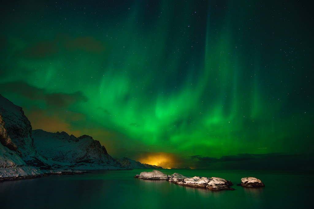 Northern Lights green in Lofoten Islands Photo: Northern Lights in Lofoten