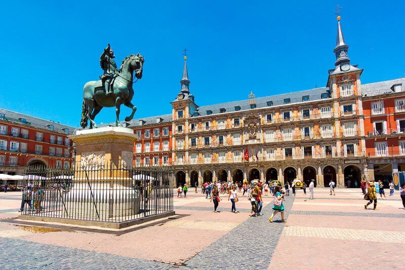 Sculpture in the main square of Madrid, Spain Sculpture in the main square of Madrid