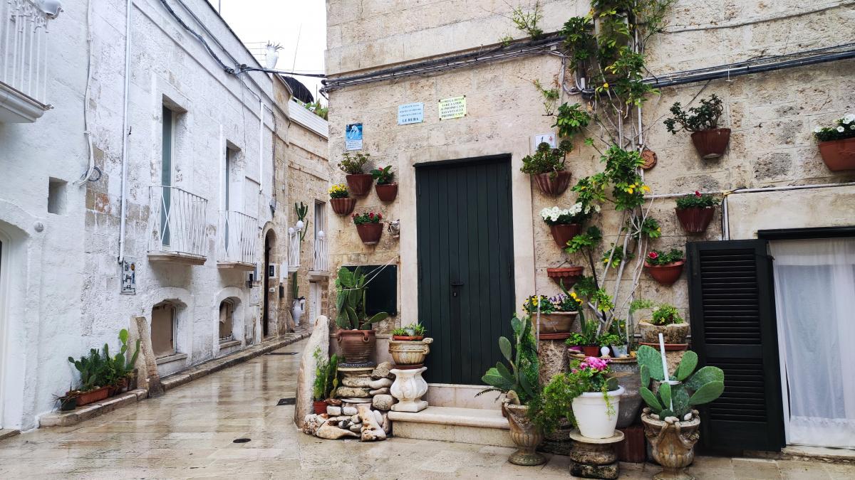 In the center of Monopoli, you can find accommodation for tourists, although it is not cheap / photo by Marina Grigorenko In the center of Monopoli, you can find accommodation for tourists, although it is not cheap / photo by Marina Grigorenko