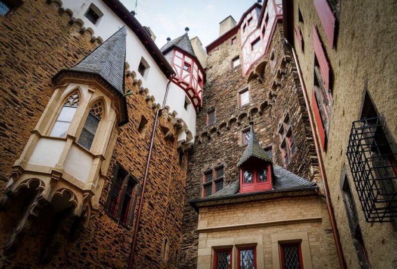 Elz Castle Courtyard