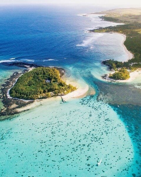 Photo: Aerial view of Cocos Island Île aux Cocos Coconut Island, top view