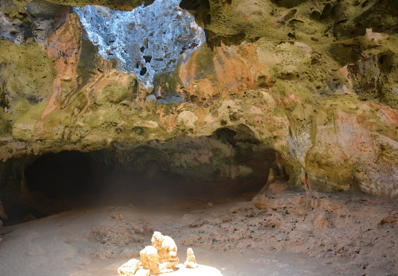 Photo in the Guadirikiri Cave The Gwadirikiri Caves