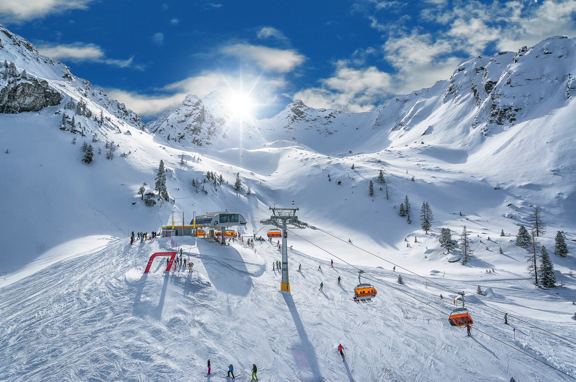 Skiing at the Schladming-Dachstein Ski Resort in Austria Skiing in Schladming
