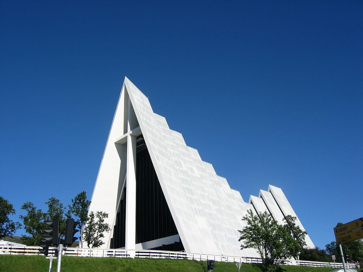 Photo Arctic Cathedral Arctic Cathedral