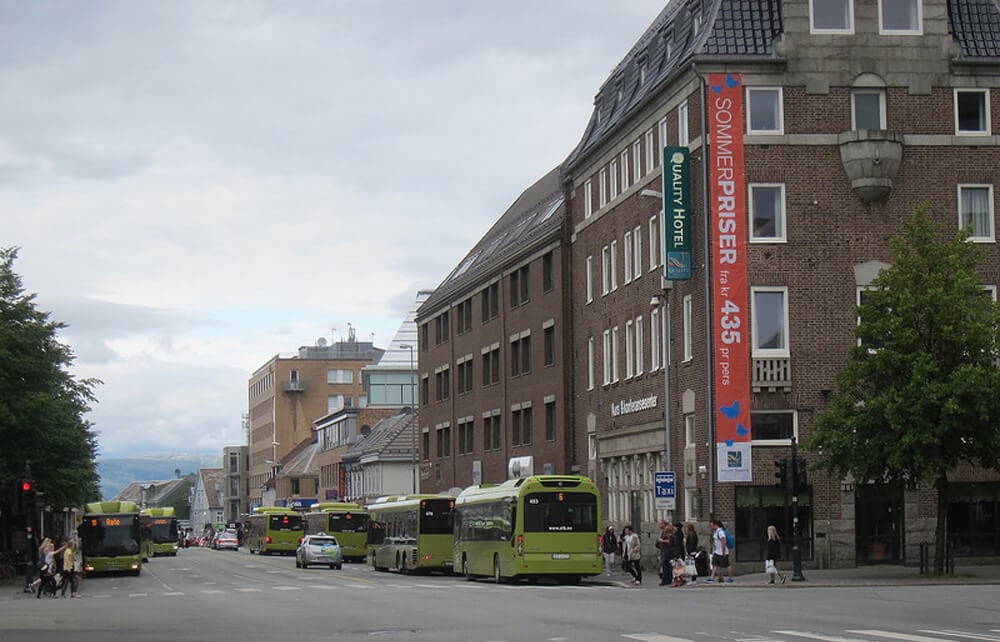 Wide streets with trees in Trondheim City center walk