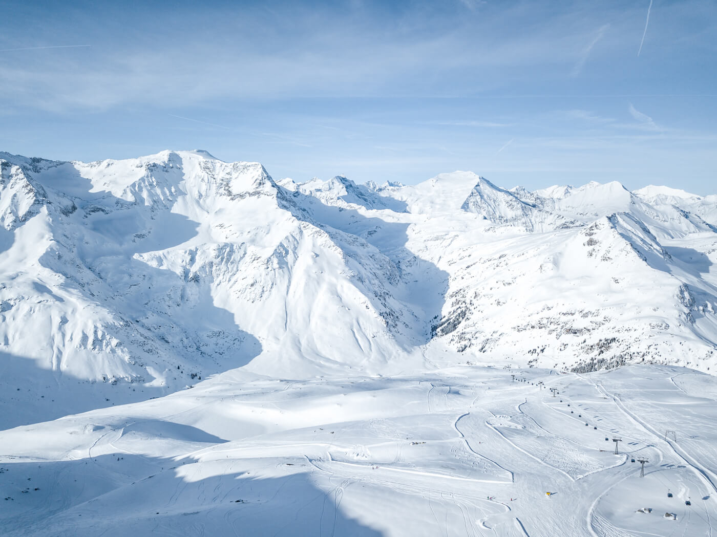 Beautiful snow-covered mountains around Sportgastein Sportgashain in Austria